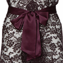 Load image into Gallery viewer, MYLA - Plum Walk Short Gown - Plum