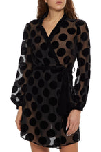 Load image into Gallery viewer, MYLA - Brick Lane Short Gown